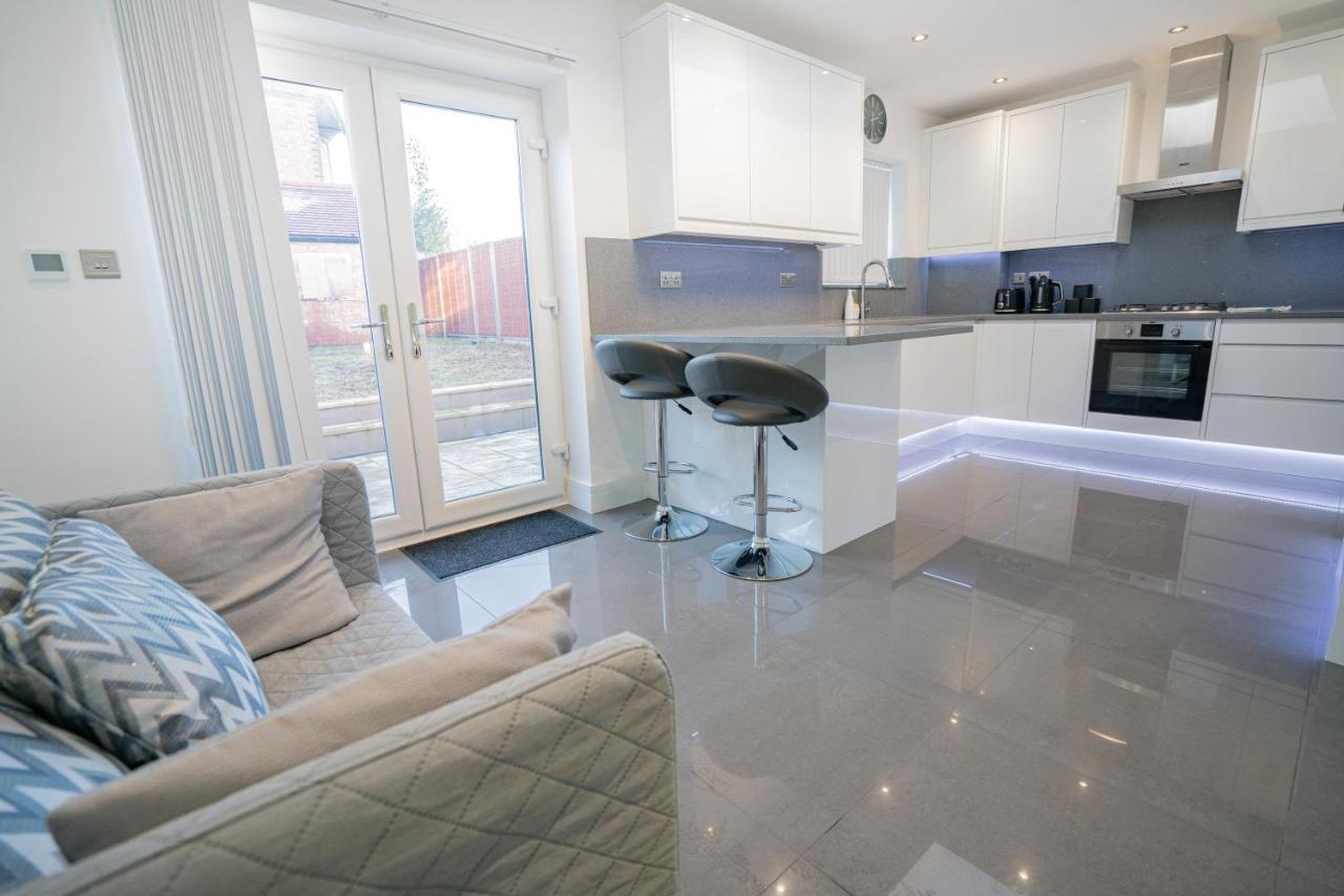 Newly Refurbished Modern 4 Bed Detached House ! Villa Oxford Ngoại thất bức ảnh